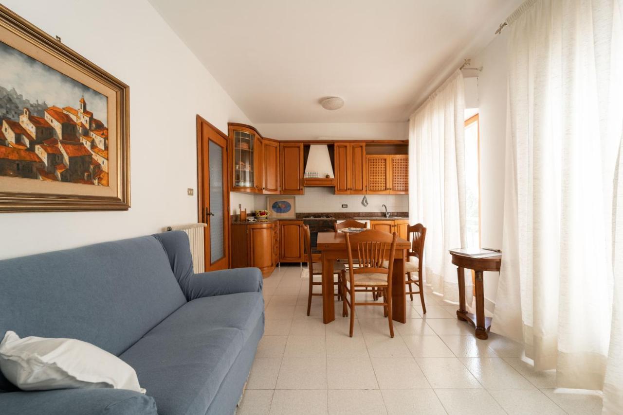 Mareluce Apartment Letojanni Exterior photo