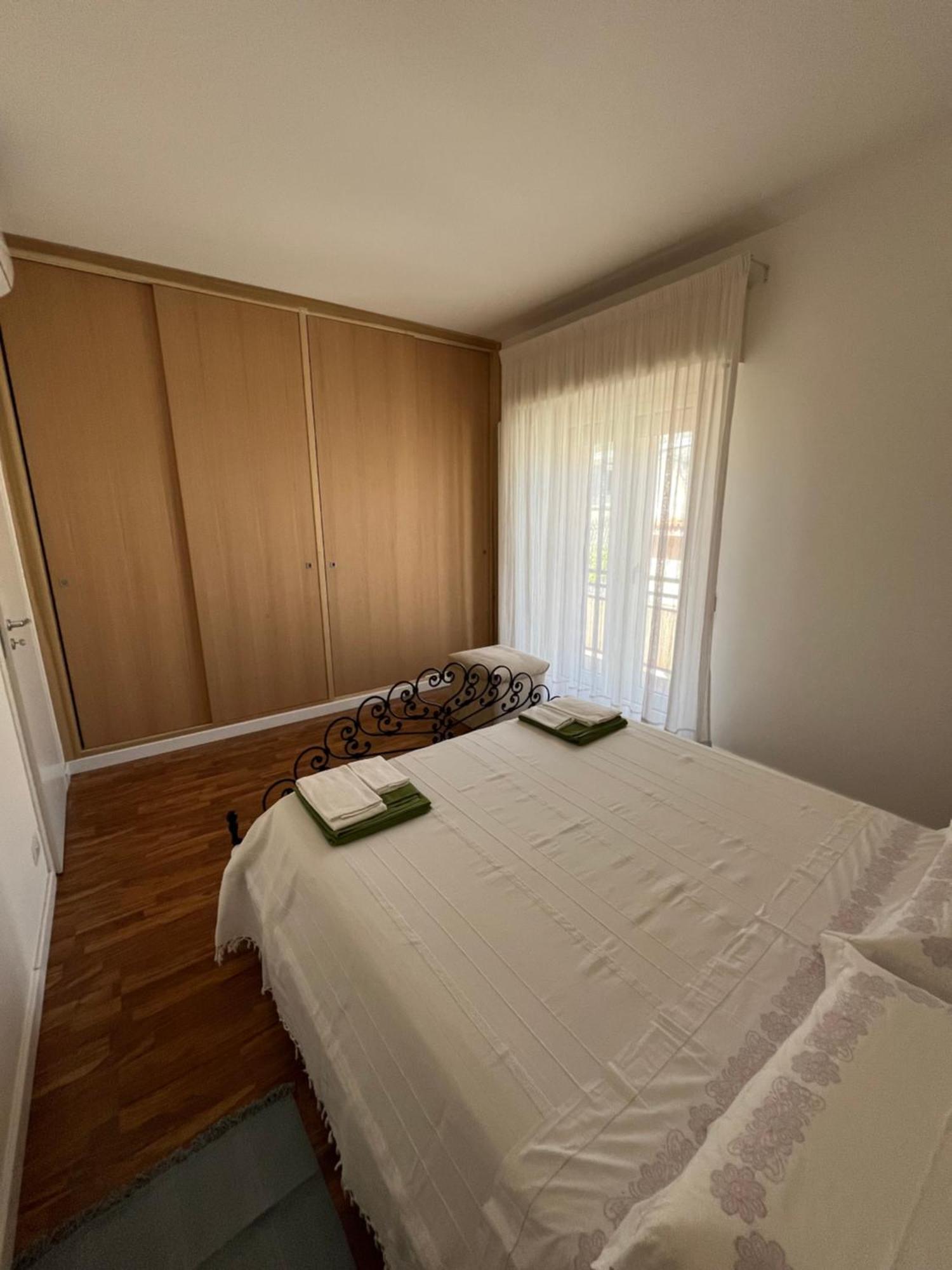 Mareluce Apartment Letojanni Exterior photo